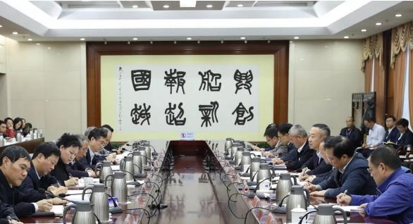 集團(tuán)公司召開第一批“不忘初心、牢記使命”主題教育整治整改“回頭看”暨第二批工作推進(jìn)會(huì)